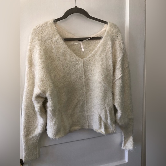 Free People sweater - Picture 1 of 3